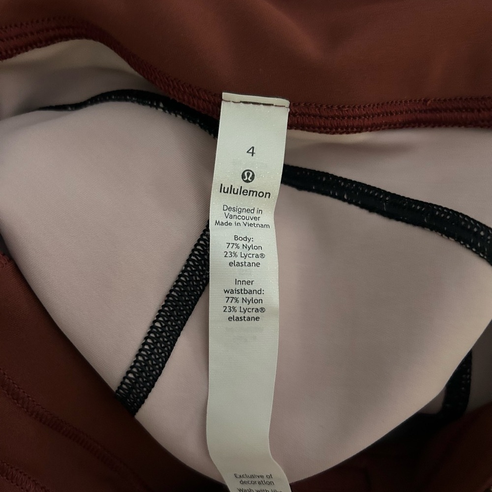 Lululemon Invigorate High-Rise Crop 23" - Picture 6 of 6